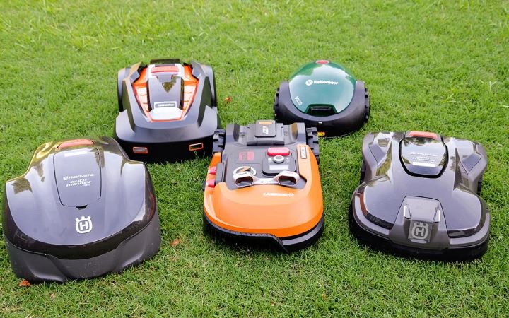 5 Best Robot Lawn Mower Reviews UK 2026: Top Wire-Free Models Tested