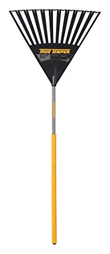 Best rake for spreading wood chips